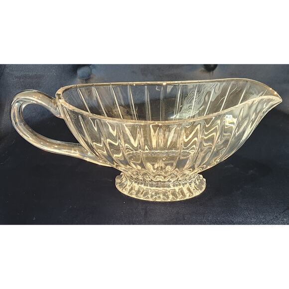 MIKASA Park Lane Sauce Boat Cut Crystal 16oz Made in Germany Perfect w Box - Picture 4 of 10